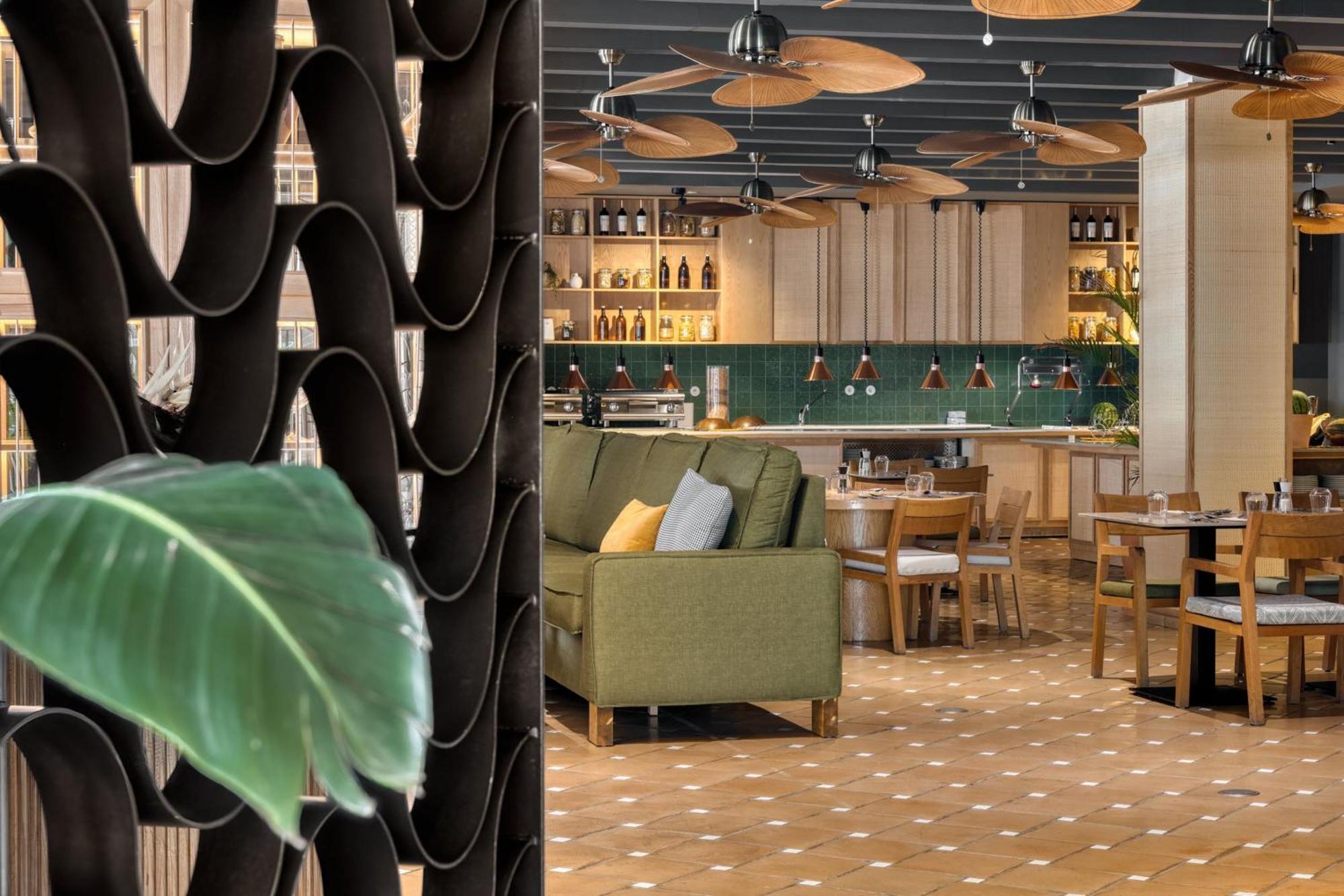 Domes Lake Algarve, Autograph Collection Vilamoura Luaran gambar The interior of the restaurant